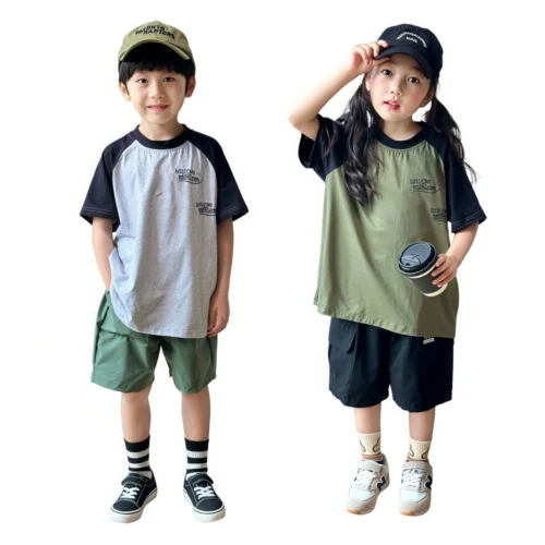 SundayKids outdoor mountain-themed printed loose-fitting T-shirt, solid color, sweat-wicking, quick-drying top, suitable for siblings, parent-child outfits.