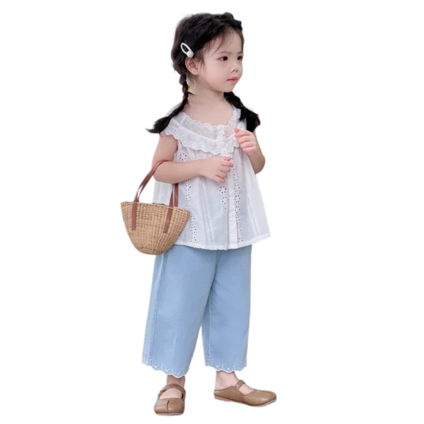 SundayKids Girls' Lace Eyelet Sleeveless Top & Light Denim Pants Two-Piece Set